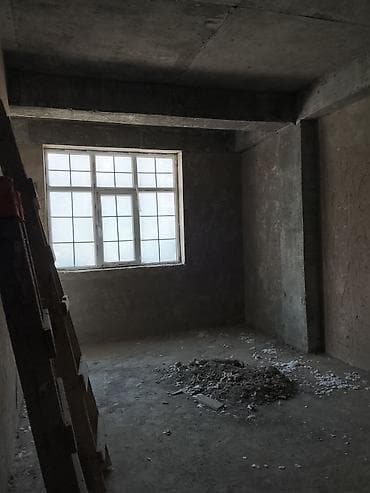 Yeni tikili: Satılır: təmirsiz mənzil üçün qaralama vəziyyətdə otaqlar - Bərk — 3