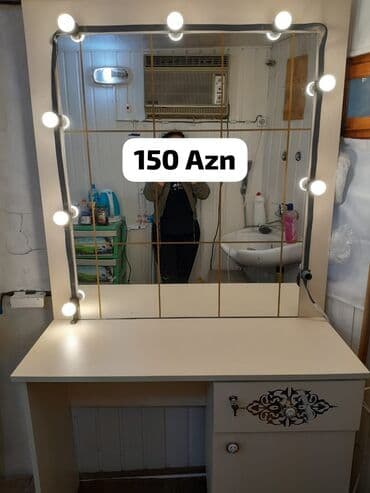 Məişət kimyəvi maddələri: Makiyaj üçün masa, Güzgülü — 1