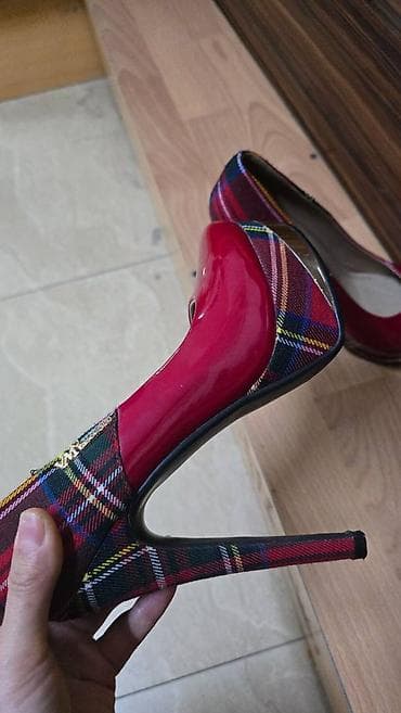 Qadın ayaqqabıları: Tuflilər, Ölçü: 38, rəng - Qırmızı, İşlənmiş — 4