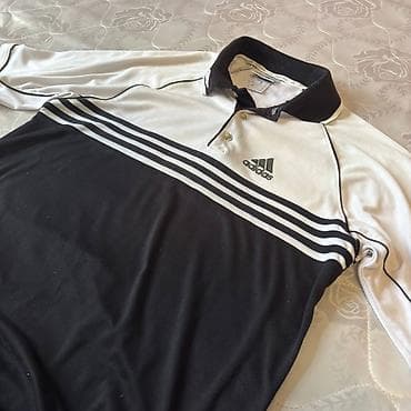 yun koftalar: Adidas polo köynək - Model: Qara-ağ rəng kombinində, sinə hissəsində — 2