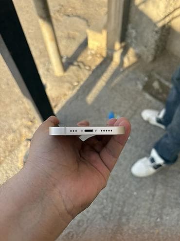 irşad 13: IPhone 13, 128 GB, Ağ, Face ID — 5