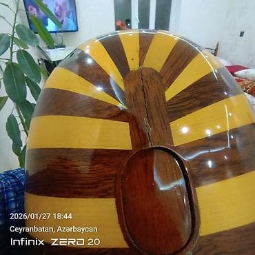 elektro gitara satilir: Turk sazı qusuru iki xırda çatdi o da prablem deyil adi şeydi bilənlər — 4