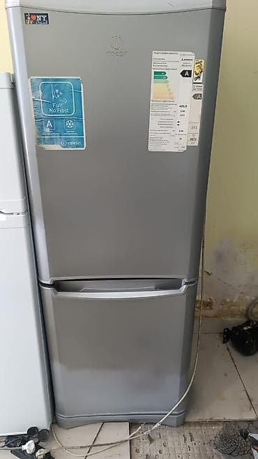 xaladenik: 2 двери Indesit Холодильник Продажа, цвет - Серебристый — 1