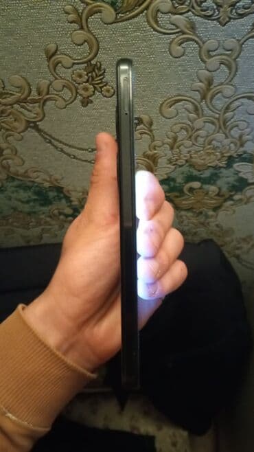 куплю морозилку б у: Honor X7b, Отпечаток пальца — 4