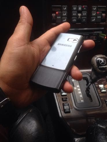 canon 6 d: Samsung D780, rəng - Qara — 2