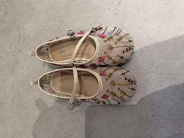 qız krasofkaları: Rəng - Bej Baletkalar, Ölçü: 24, Qız üçün — 1