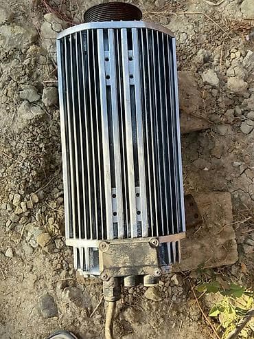 su motoru ustasi: Generator alternator Frigoblock. Alnaniya — 6