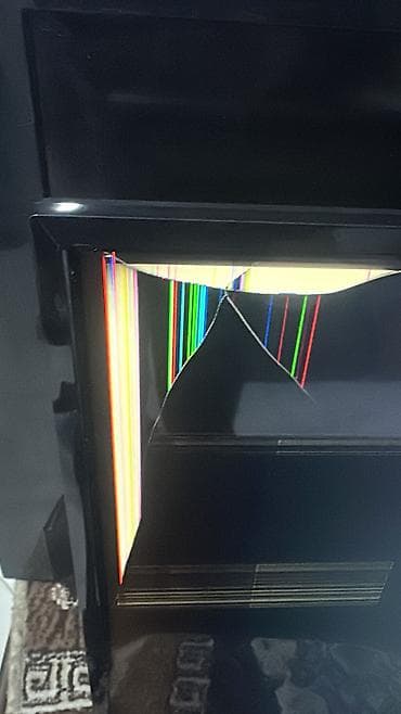 hisense c30: İşlənmiş Televizor Hisense LED ekran 32" Ünvandan götürmə — 3