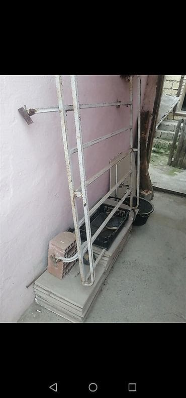 kia maşınlar: Sovet Maşınına yük baqajı istiyən 0508524256 nömrəylə əlaqə saxlasın — 2