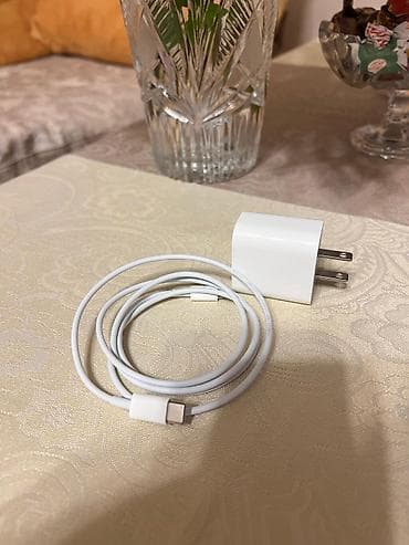 Simsiz şarj cihazı Apple, 20 Vt, Yeni
