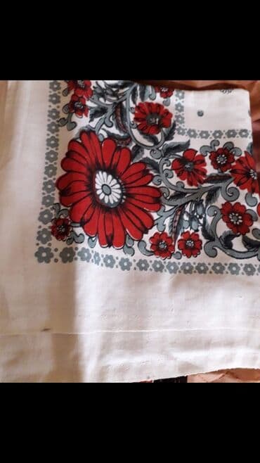 Şəkillər, tablolar: Yeni Yataq örtüyü, Ünvandan götürmə — 5