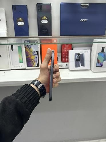 modio m63 tablet: Honor x6A ideal vezyetde hec bir problemi yoxdu 128 yadaş 6 ram+6 =12 — 4