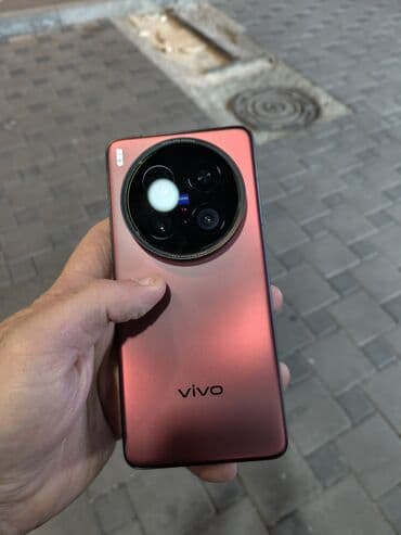 vivo iqoo 13 qiymeti: Vivo X200 Pro, 256 GB, Barmaq izi — 2