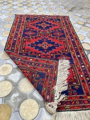 antik xalca: Qədim xalça təmiz yun və əl işi 50 60 ilin xalçasıdı deməy olar — 2