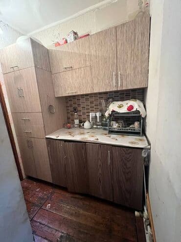 7 ci mikrorayon 1 otaqlı mənzil: Bakı, 3 otaqlı, Köhnə tikili, m. Xalqlar Dostluğu, 60 kv. m — 7