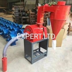 şəkər yemi: Yeni sənaye tipli yem üyüdən maşın satılır. Yem çəkən maşınla-arpa — 4