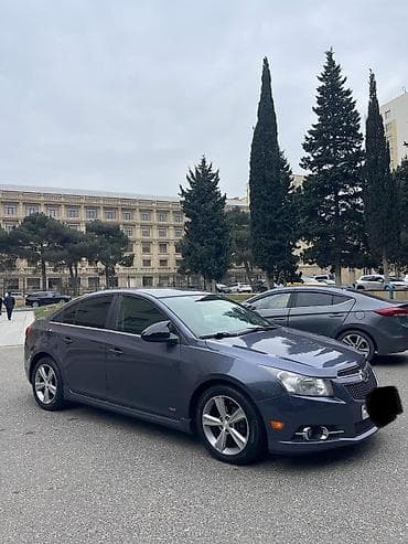 masin sat: Chevrolet Cruze: 1.4 l | 2013 il 292000 km Sedan — 3