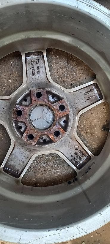 mercedes r17 disk: İşlənmiş Disk AMG R 16, 5 Boltlu — 2