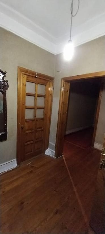 kirayə ev inşatçılar: Satiq üçün mənzil – geniş mətbəx-studiya və ayrı otaqlar şəxsi qaraji — 4