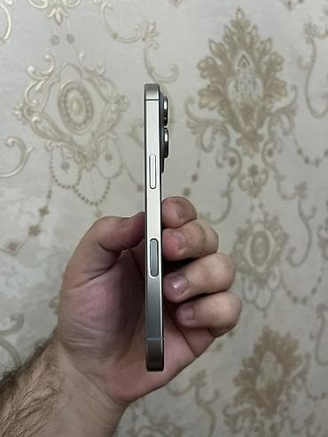 sadə telefonlar nokia: IPhone 16 Pro, 256 GB, Natural Titanium, Face ID — 4