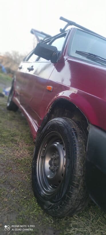 2106 ehtiyat hissələri: Vaz 2109 (hatchback) – bord rəngdə, ön və arxa nömrə 10-XG-482. 5 — 5