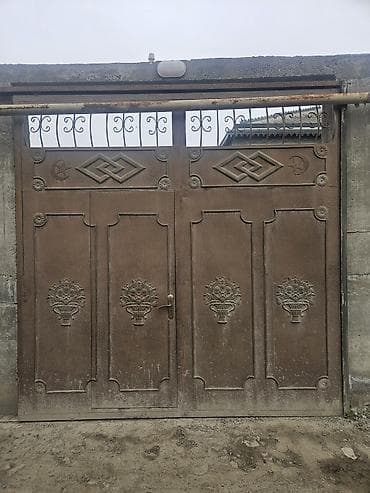 qaymaq ciceyi: Dəmir Həyət darvazası, Mexaniki, Qapı ilə, rəng - Qəhvəyi — 2