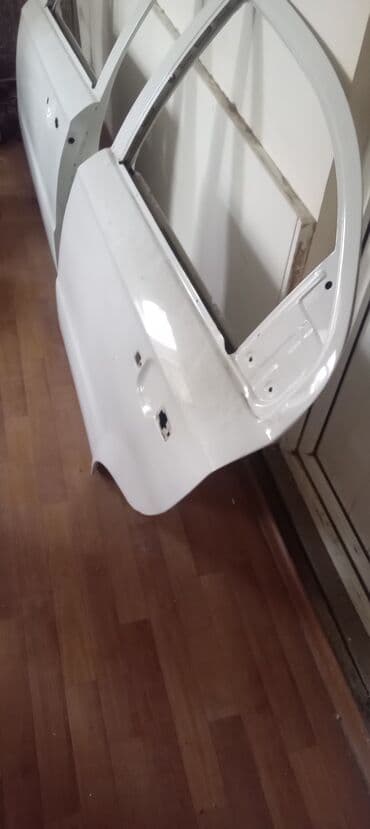 w211 qapi: Sol arxa, Ravon R3, 2017 il, ABŞ, Ünvandan götürmə — 3