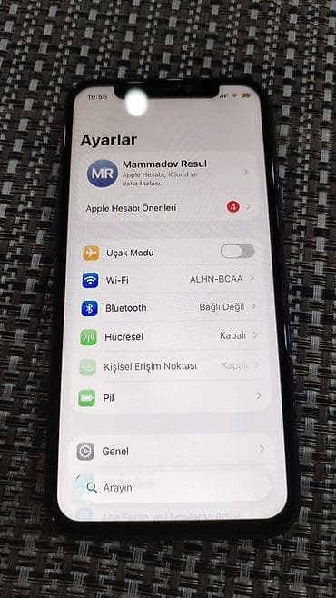 telefin: IPhone 11 Pro, 64 GB, Qızılı — 5