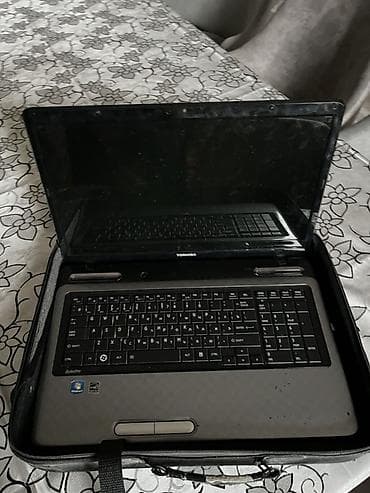 Toshiba noutbuk Xüsusiyyətlər: - Marka/model: Toshiba Satellite