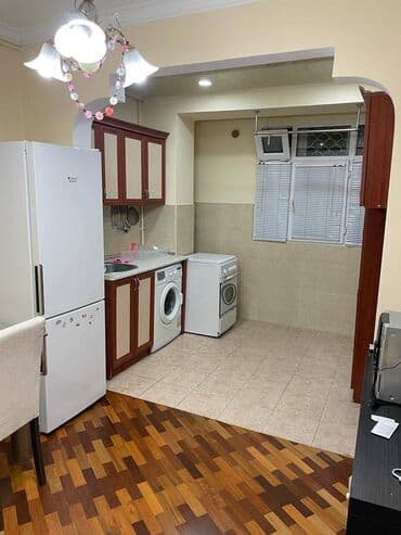 sibrizdə evlərin qiyməti: Bakı, 2 otaqlı, Köhnə tikili, m. Həzi Aslanov, 55 kv. m — 7