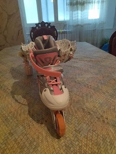 Спортивная форма: Bir iki dəfə istifadə olunub 
Əhmədli metrosuna çatdırılma pulsuzdur — 9