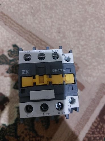 IEK, Sassin və Siemens kontaktorları dəsti Məhsullar: - IEK KMI-23210 — 2