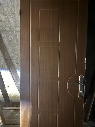 Qonaq otağı üçün İşlənmiş Otaq qapısı 90x205 sm Çərçivə ilə, Ödənişli quraşdırma, Ünvandan götürmə — 2