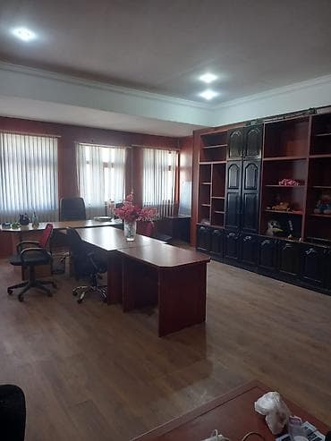 razin kiraye: Xətai metrosunun yaxınlığındakı biznes mərkəzində ofis icarəyə — 2