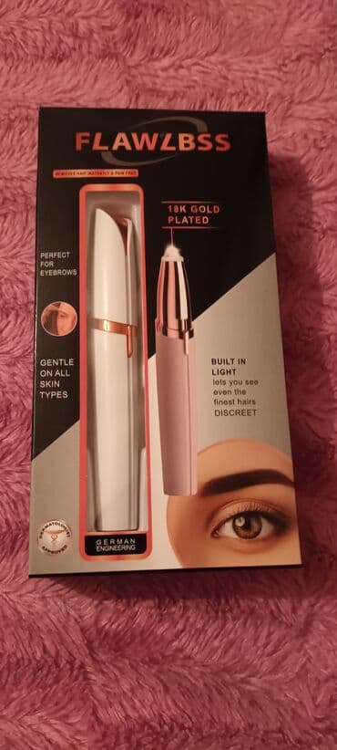 1)Flawlbss markalı, 18K qızıl örtüklü, qaşlar üçün nəzərdə tutulmuş