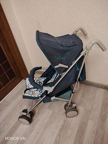 Modullu arabalar: Uşaq arabası – umbrella tipli, Pierre Cardin. Xüsusiyyətlər: - Yüngül — 3