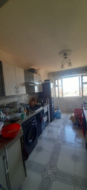 abseron gencler seherciyi evler: Bakı, Bakıxanov qəs., 3 otaqlı, Köhnə tikili, m. Neftçilər, 80 kv. m — 11