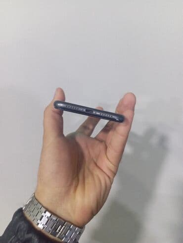 Avtoelektronika: IPhone 11, 128 GB, Qara, Face ID — 4