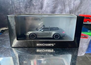 maşın modeli: Kolleksiya ücün avtomobil modeli Porsche 911 997II Carerra GTS — 1
