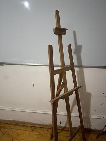 ştanglar: Taxta rəssam molberti - Material: bərk ağacdan hazırlanmış, üçayaqlı — 2