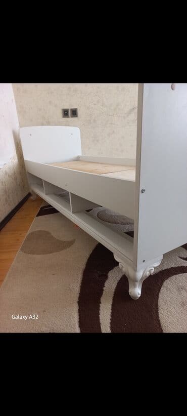 tek kravat işlənmiş: Oğlan və qız üçün, İşlənmiş, Çarpayı, Matrassız, Siyirməli — 2