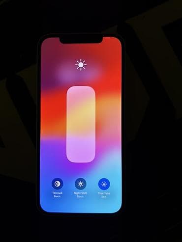 ipone 12: IPhone 12, Alpine Green, Face ID — 4