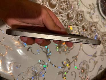 note 11 s: IPhone 15 Pro Max, 256 GB, Natural Titanium, Barmaq izi, Face ID — 4