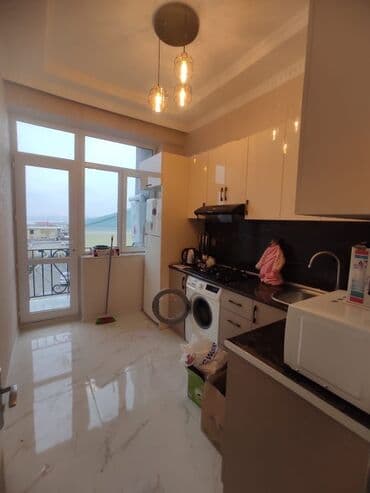 сайты недвижимости в баку: 2 комнаты, 60 м², Свежий ремонт — 2