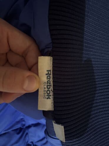 Köynəklər: Reebok Classic kişi qış gödəkçəsi - Rəng: tünd göy (iç hissə — 3