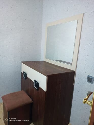 Bağ evləri: Binəqədi Sentralnide 1 otaq ve kuxna studiya ev kirayə verilir.Binada — 8