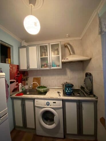 memar ecemide kiraye evler: Elimlər metrosuna yaxın Musabəyov parkin yani 5 mertebeli binanın — 5