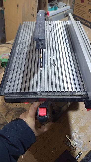 Divar kağızları, oboy: ZhongYue 12" Miter Saw 8100 – peşəkar künc və çərçivə kəsimləri üçün — 1