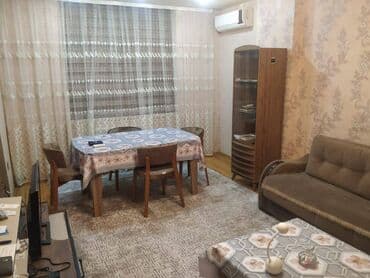 ist petrol tbilisi prospekti: Nizami rayonu,Xalqlar dostluğu metrosunun yaxınlığı,Medical Plaza — 3