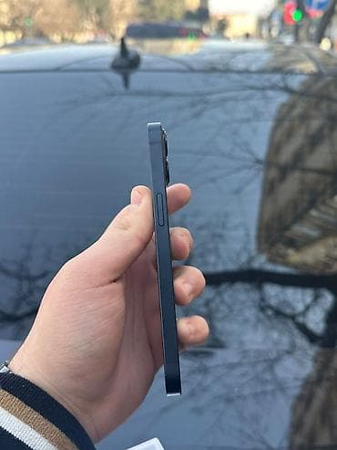 iphone 8 pilus: IPhone 13, 128 GB, Midnight, Face ID — 4